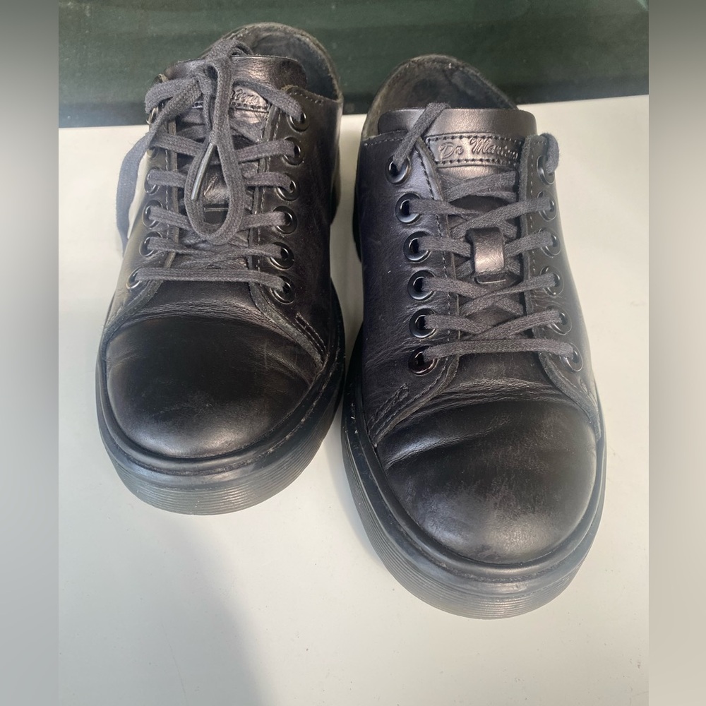 Dr. Marten’s Black Brando Sz 4 Shoes